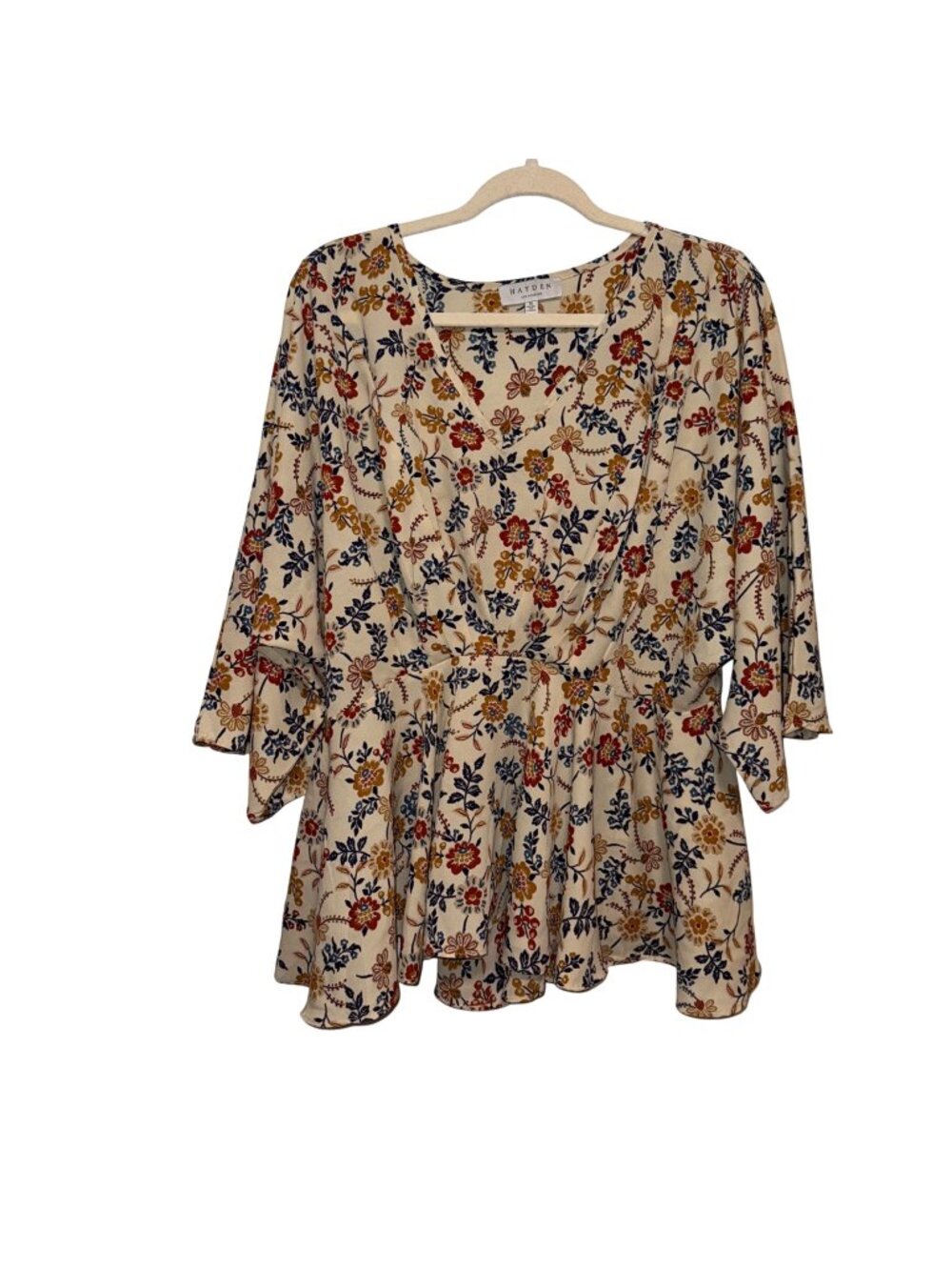 Floral Top 3/4 Sleeves Beige Multicolor Floral Print Hayden Los Angeles Medium